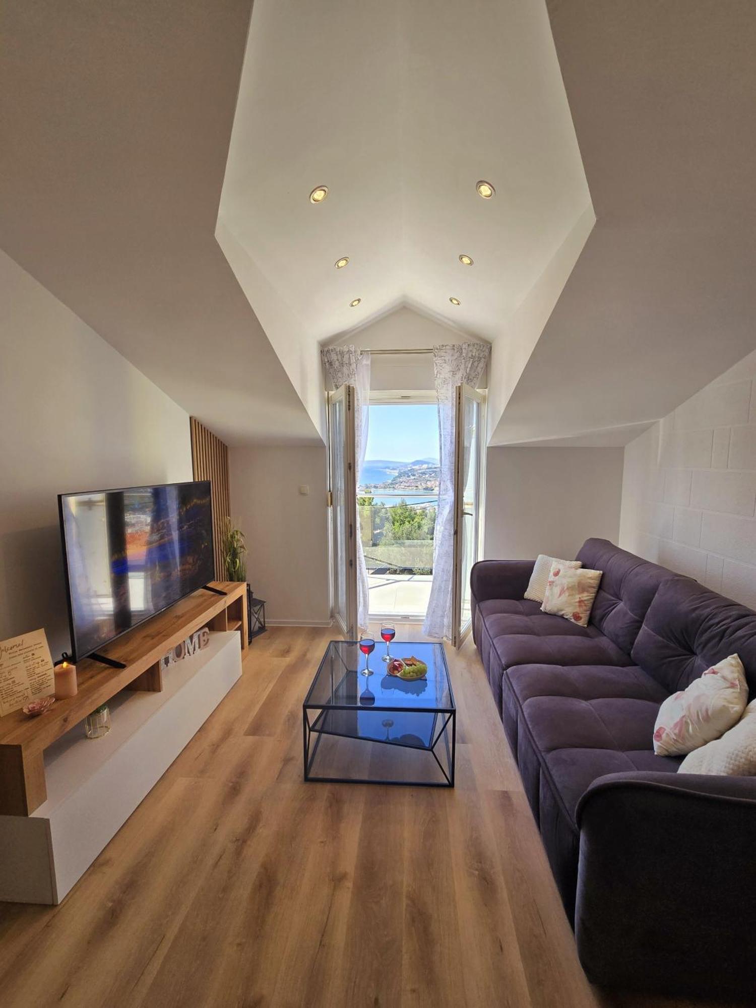 Villa Matanovi Dvori Podstrana Esterno foto