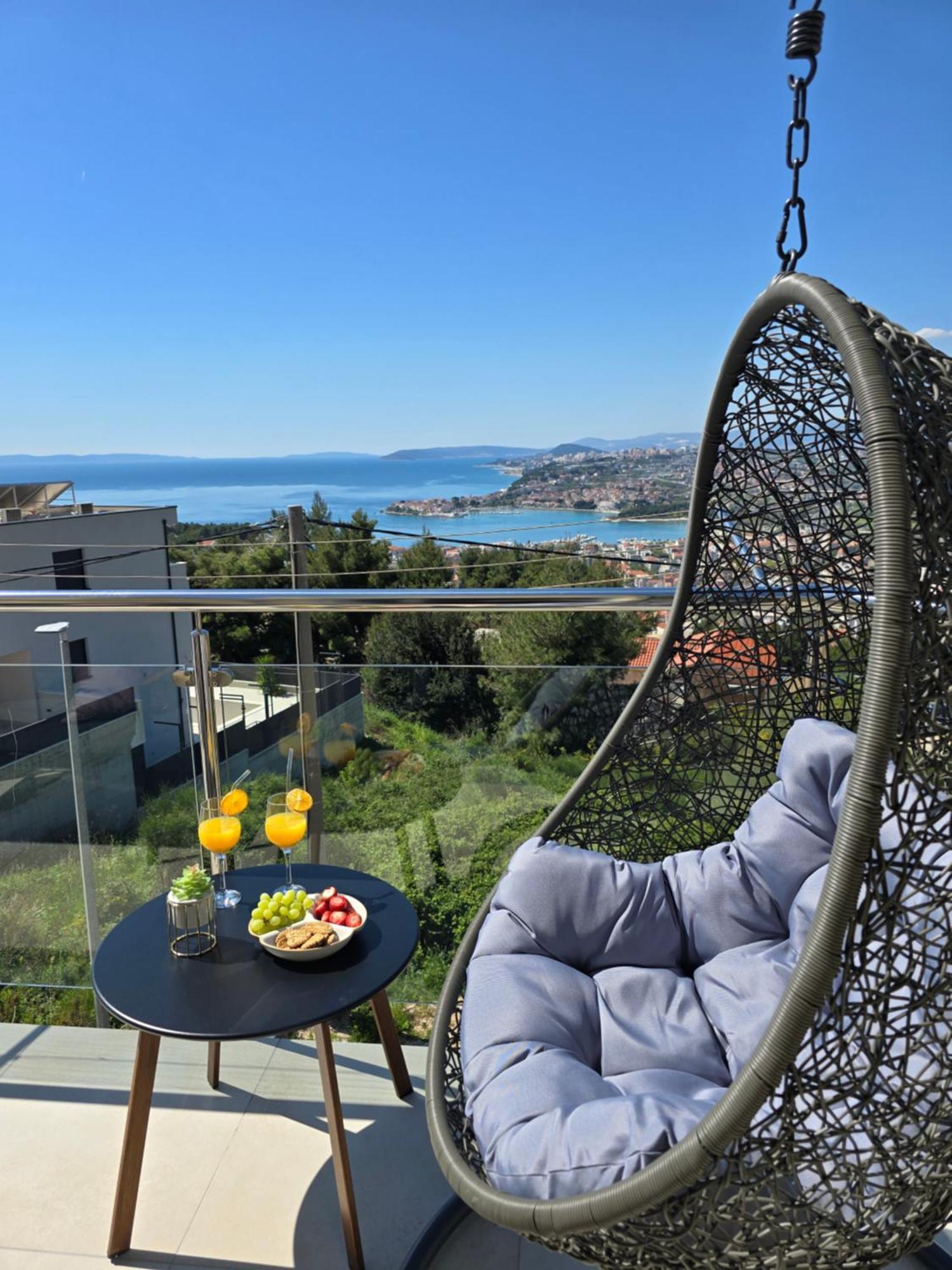 Villa Matanovi Dvori Podstrana Esterno foto